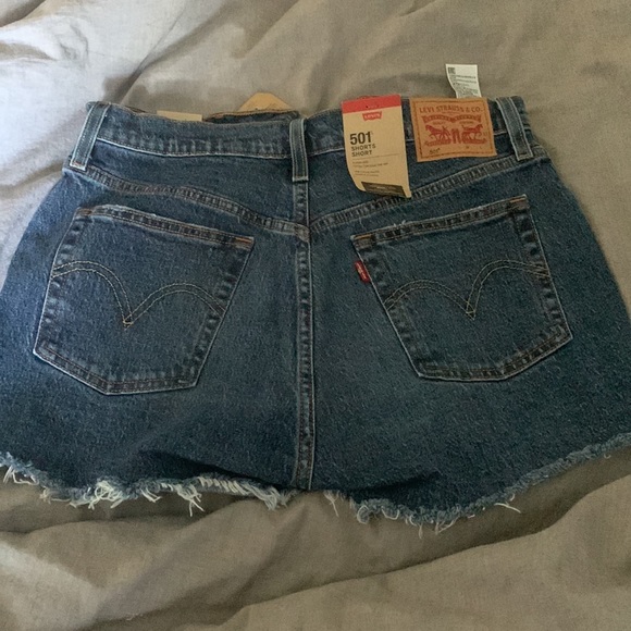 Levi’s 501 shorts Dark Indigo 29 - Picture 3 of 4